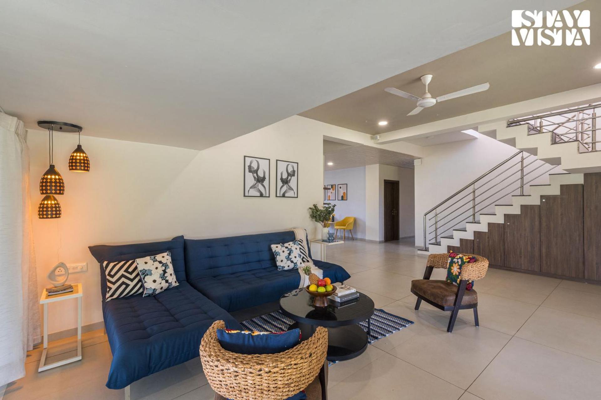 Stayvista'S Silver Grove - Serene Haven With Expansive Lawn & Terrace Nashik Bagian luar foto